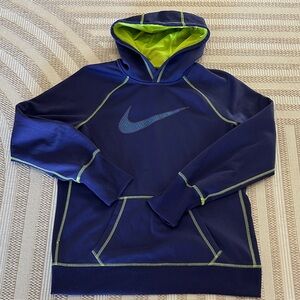 Youth boy Nike hoodie large pit 20.5 length 26.5